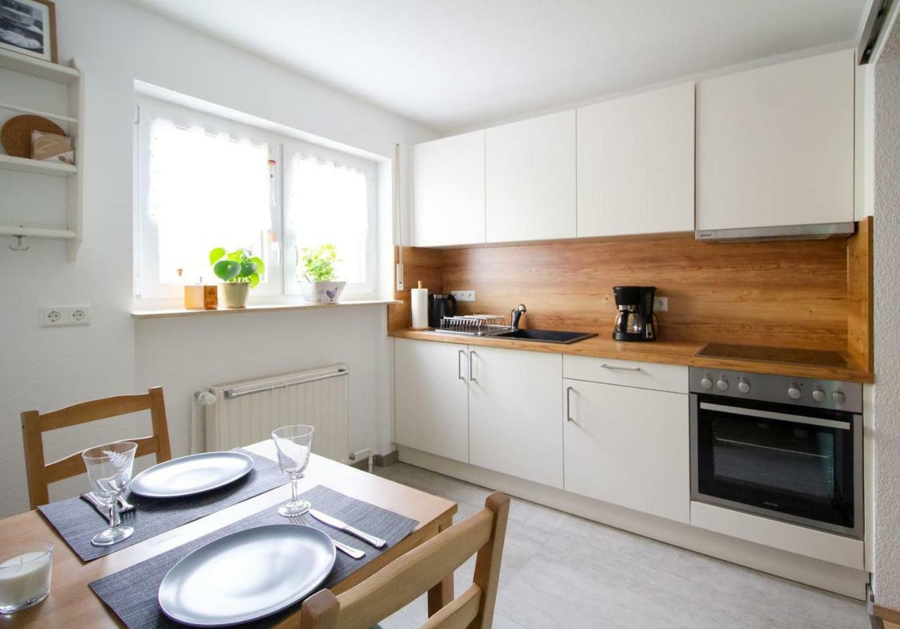 Schoene Und Helle Ferienwohnung In Pfaffenweiler Villingen-Schwenningen Exteriör bild