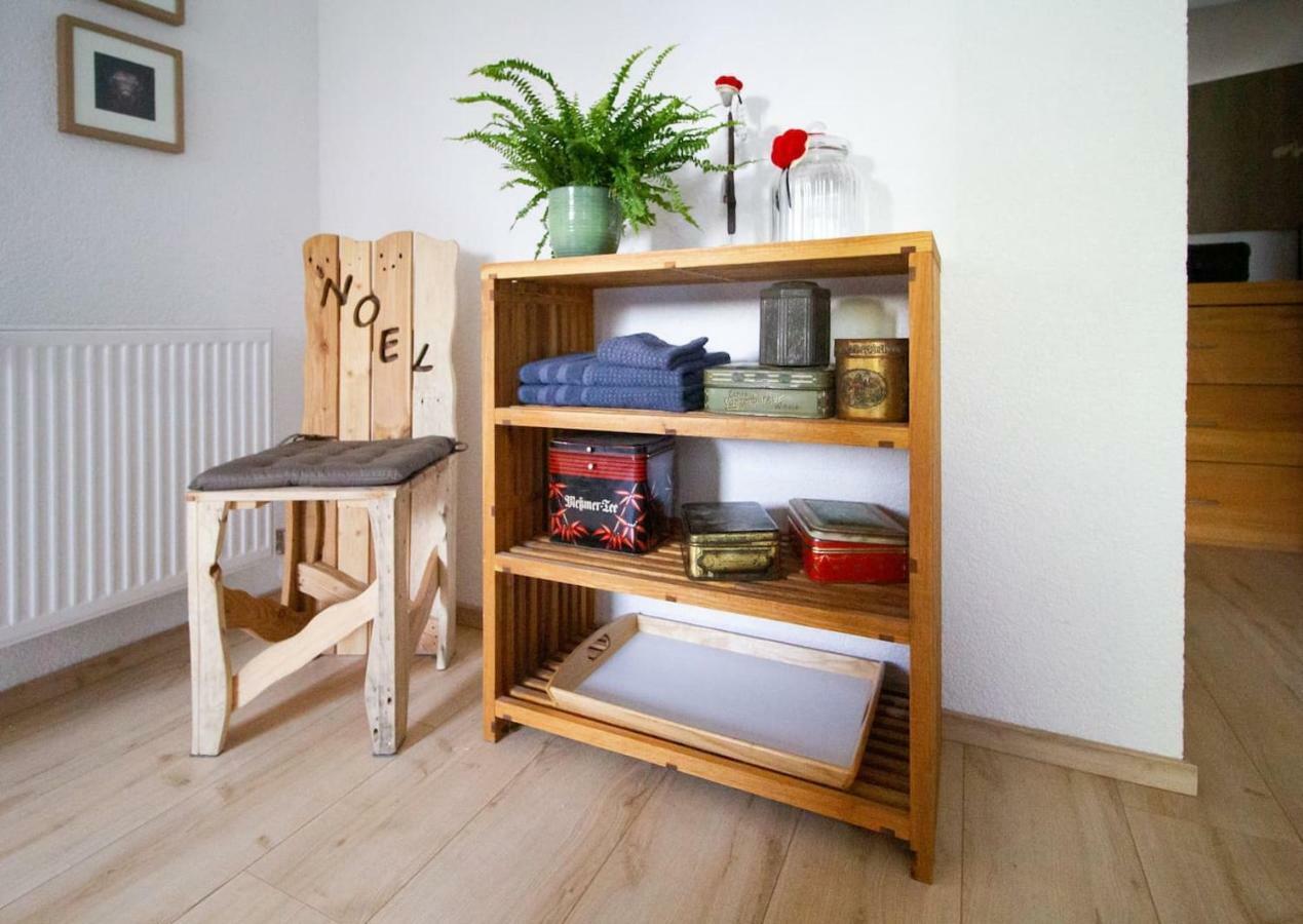 Schoene Und Helle Ferienwohnung In Pfaffenweiler Villingen-Schwenningen Exteriör bild
